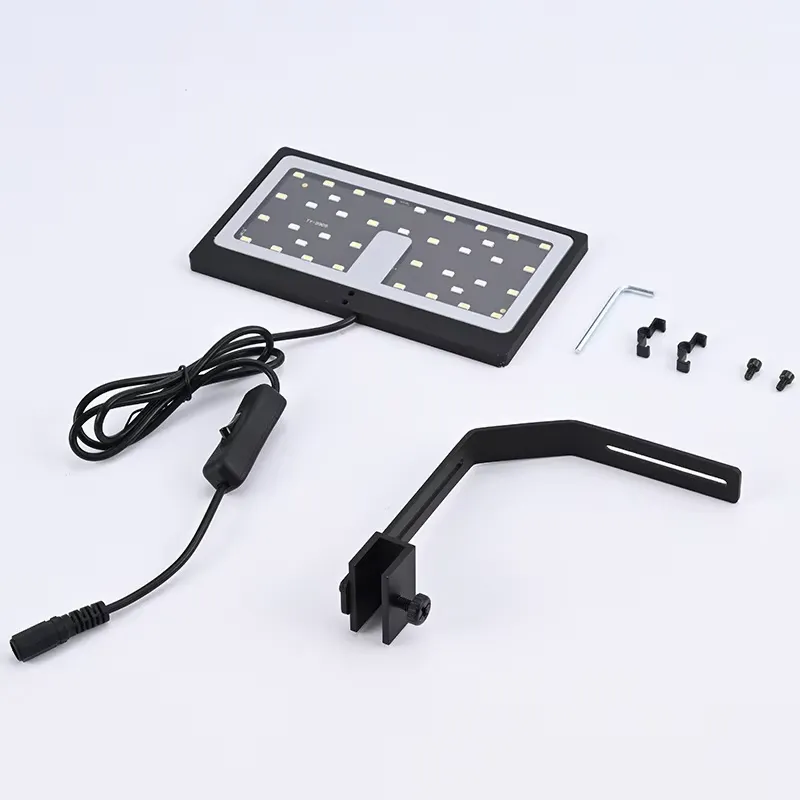 Mała lampa LED do akwarium 12W – Planted Aquarium Hours recenzja i cena