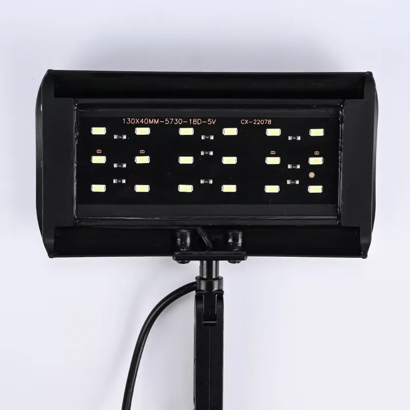 Aluminiowa lampka do akwarium  – Planted Aquarium Hours recenzja i cena