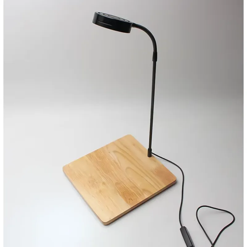 Lampa LED USB o pełnym spektru – Planted Aquarium Hours recenzja i cena